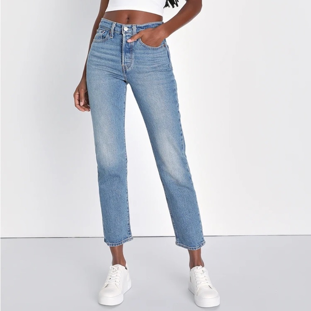 Levi’s Wedgie Straight Jeans